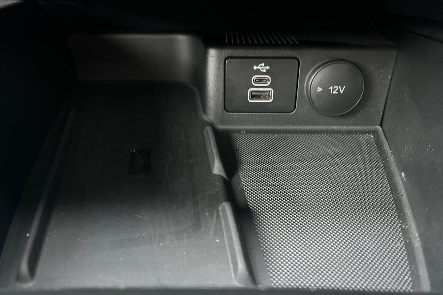 Ford KUGA Photo autoimg-0c42ac7d78f274304989148e55ab2adf8d3a4504.jpg