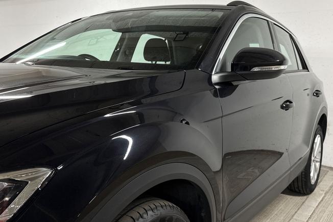 Volkswagen T-Roc Photo 36