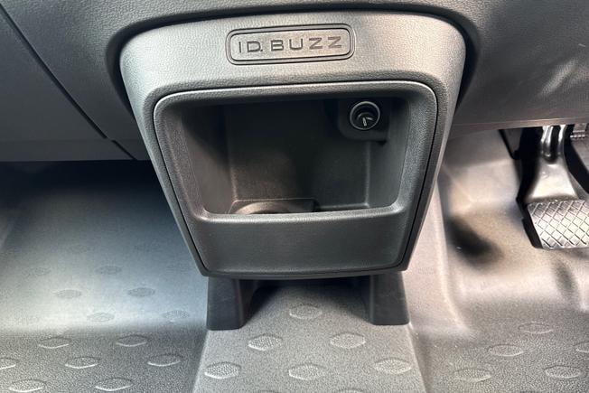Volkswagen ID. BUZZ Photo 44