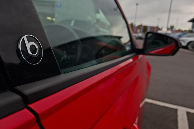 VOLKSWAGEN Polo Photo 27