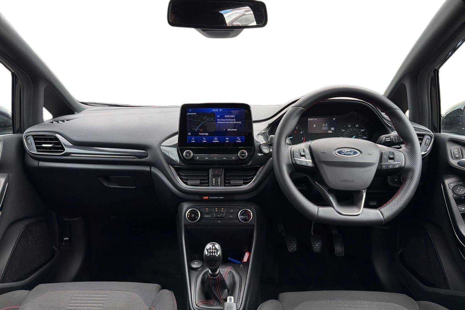 Ford FIESTA Photo 9