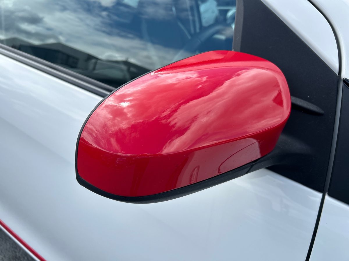 Toyota AYGO Photo 31