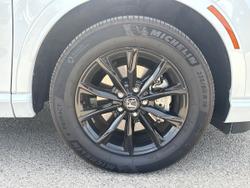 HONDA CR-V Photo 5