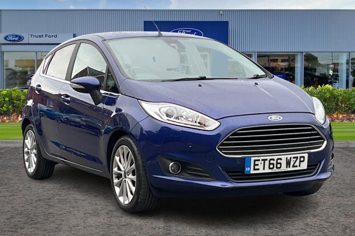 Ford FIESTA Photo 0