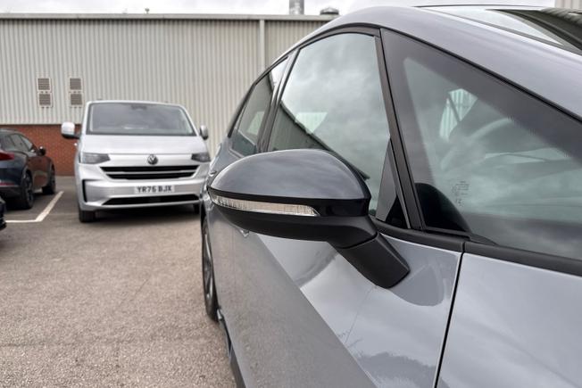 CUPRA Born Photo 21