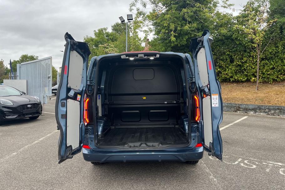 Used Ford TRANSIT CUSTOM BN26TUO 6