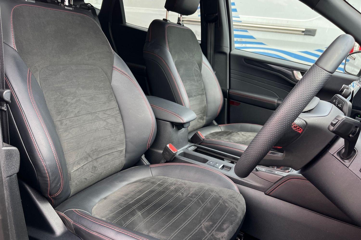 Ford Kuga Photo 16