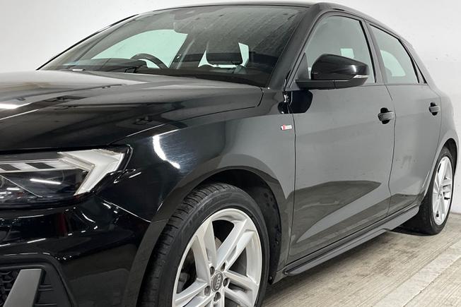 Audi A1 Photo 30