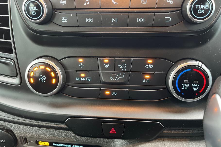 Used Ford TRANSIT 26