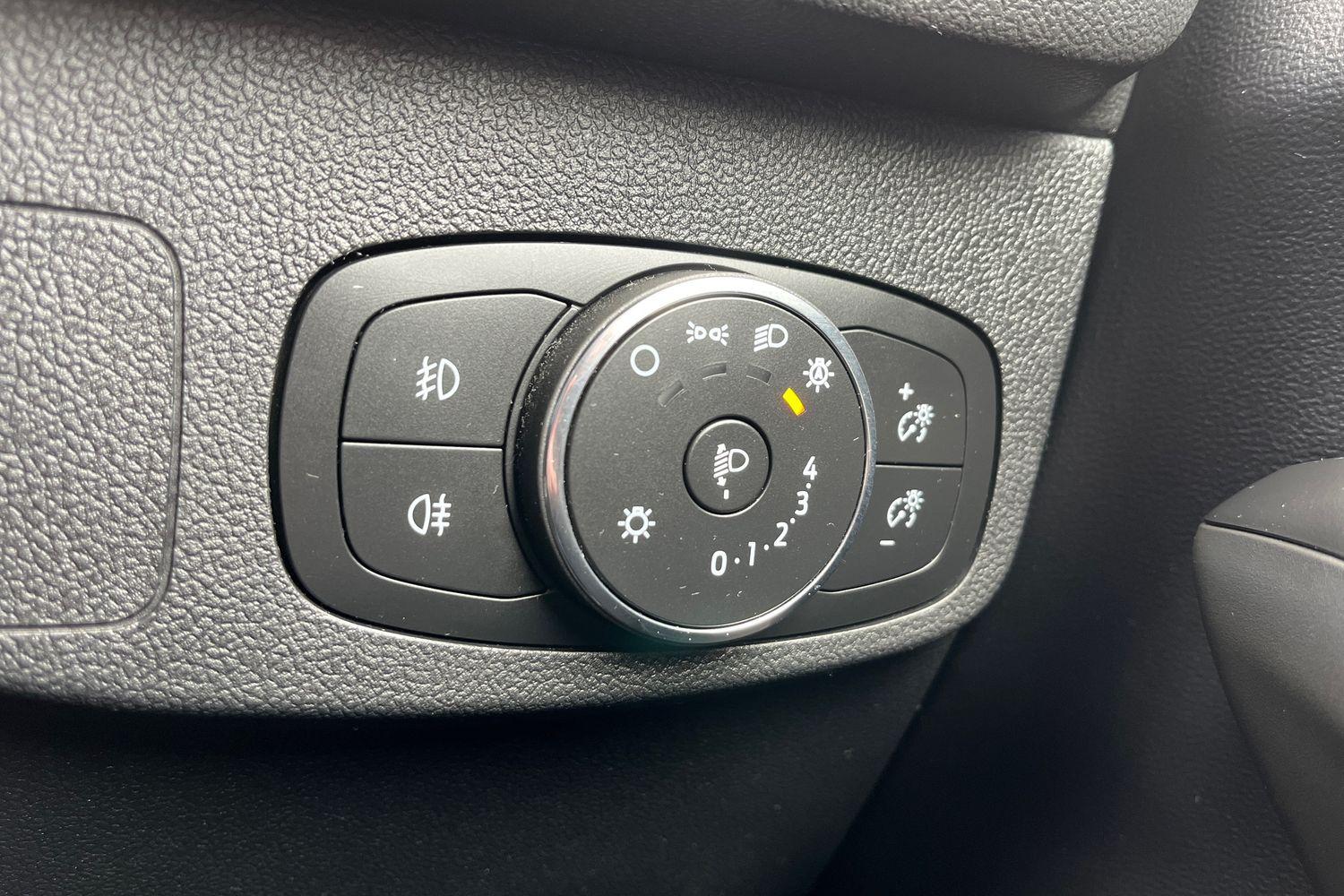Ford Focus Photo 36