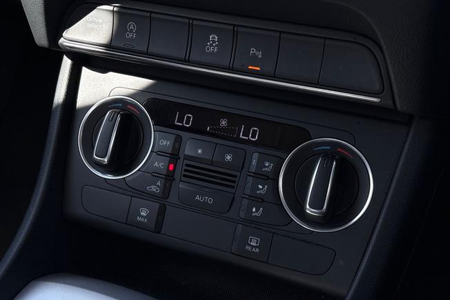 Audi Q3 Photo 25