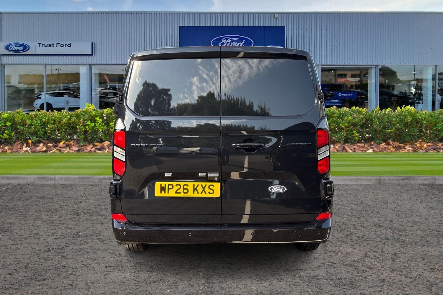 Ford Transit Custom Photo 11