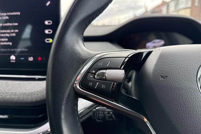 ŠKODA Enyaq Photo 16