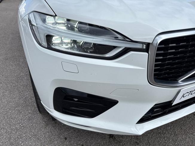 VOLVO XC60 Photo 31