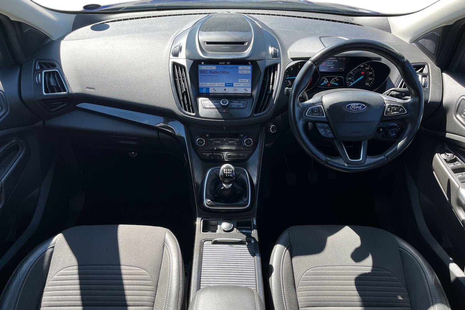 Ford KUGA Photo 9