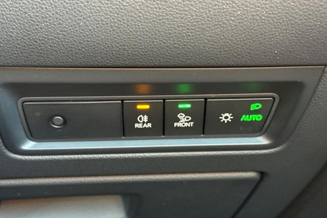 VOLKSWAGEN Touareg Photo 44