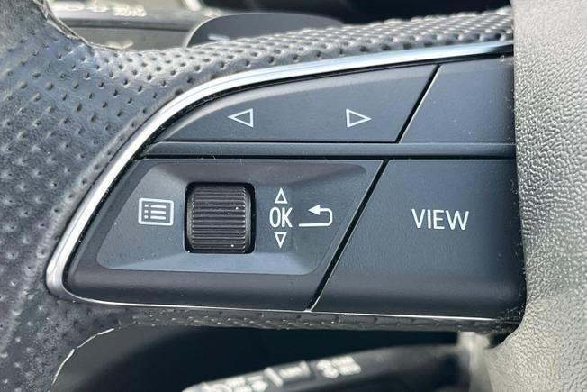AUDI Q5 Photo 16