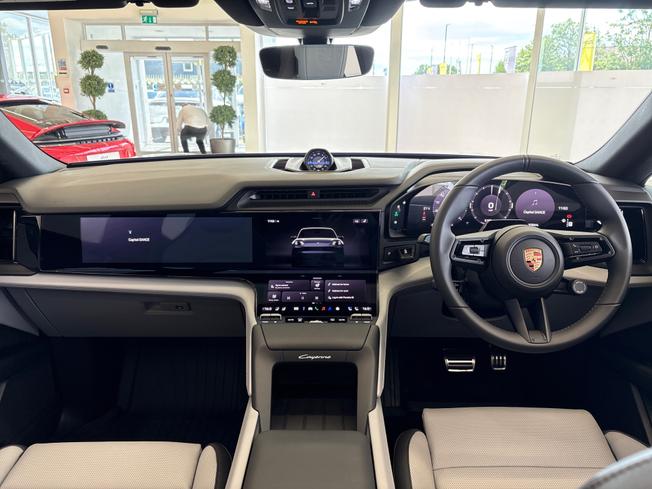 PORSCHE Cayenne Photo 27