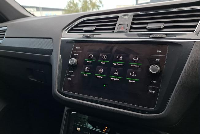 VOLKSWAGEN Tiguan Photo 13