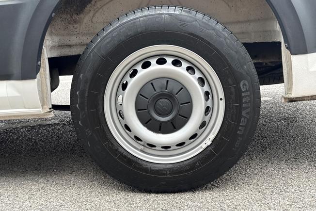 VOLKSWAGEN Crafter Photo 5