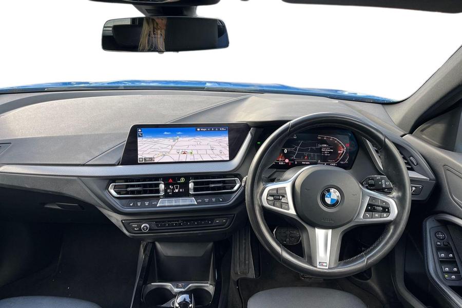 BMW 1 SERIES Photo autoimg-0c7707c7abc3aed0b0fb645ba04f1cdd130d2dbc.jpg