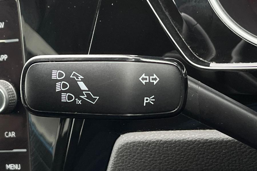 Volkswagen TOURAN Photo autoimg-0c78169290d9bfaf344459bcd2e659e405c3c5fb.jpg