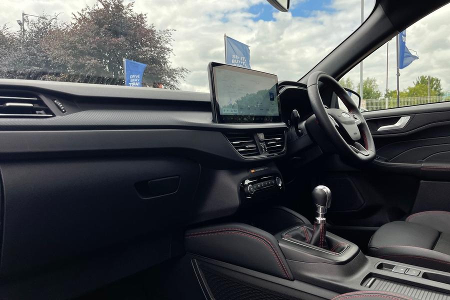 Ford Kuga Photo autoimg-0c8835b1e295d41fb0710e2134a2595f740f73a8.jpg