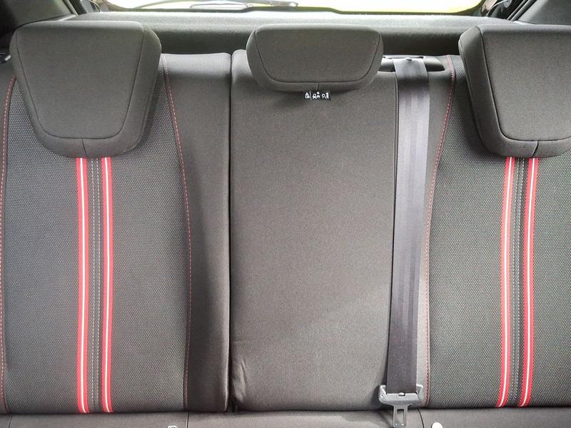Used Vauxhall Corsa SA72XNF 31