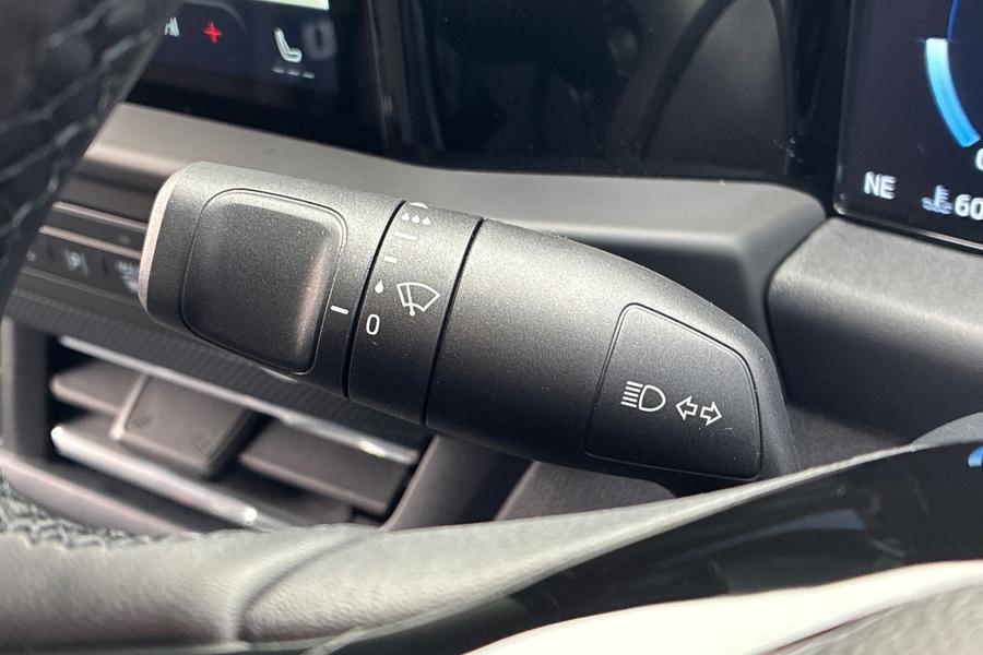Ford TRANSIT CUSTOM Photo autoimg-0c8e44d69a9ab63db504a2cc2110f98e48089663.jpg