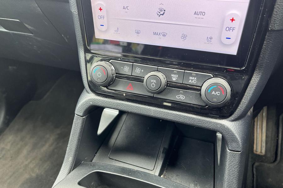 Ford RANGER Photo autoimg-0c9193e106a4edf279479d5381135e98b576c728.jpg