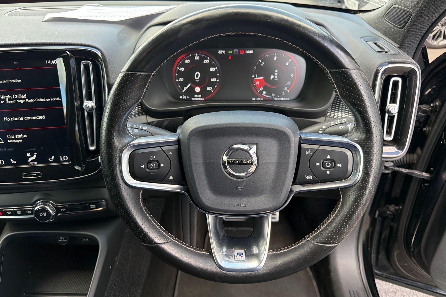Volvo XC40 Photo 11