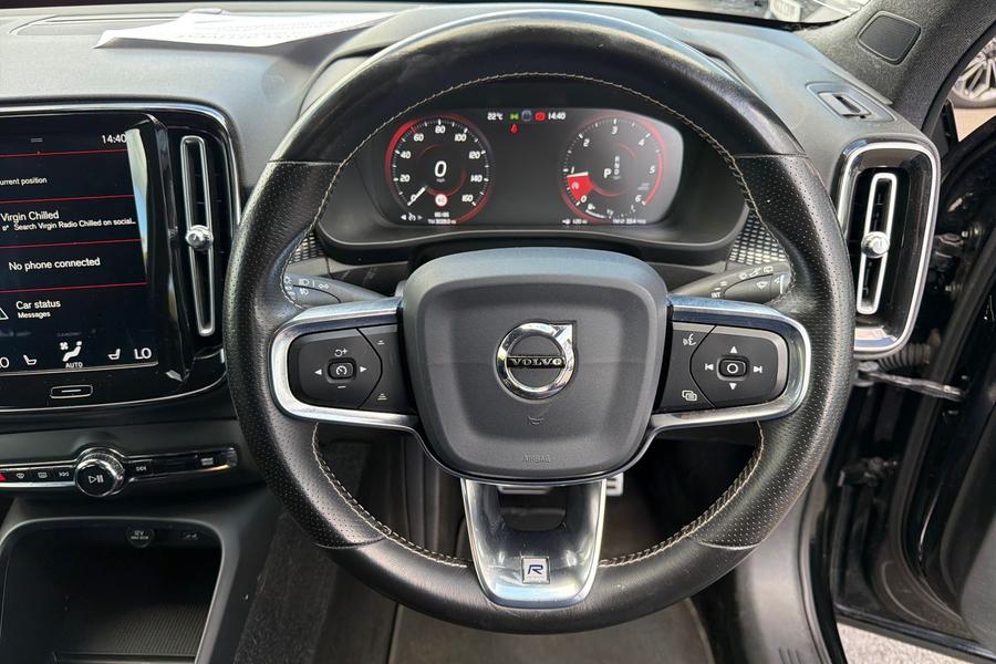 Volvo XC40 Photo autoimg-0c9313aa57dde8e033732ba25ebe4bbfc84d26a7.jpg