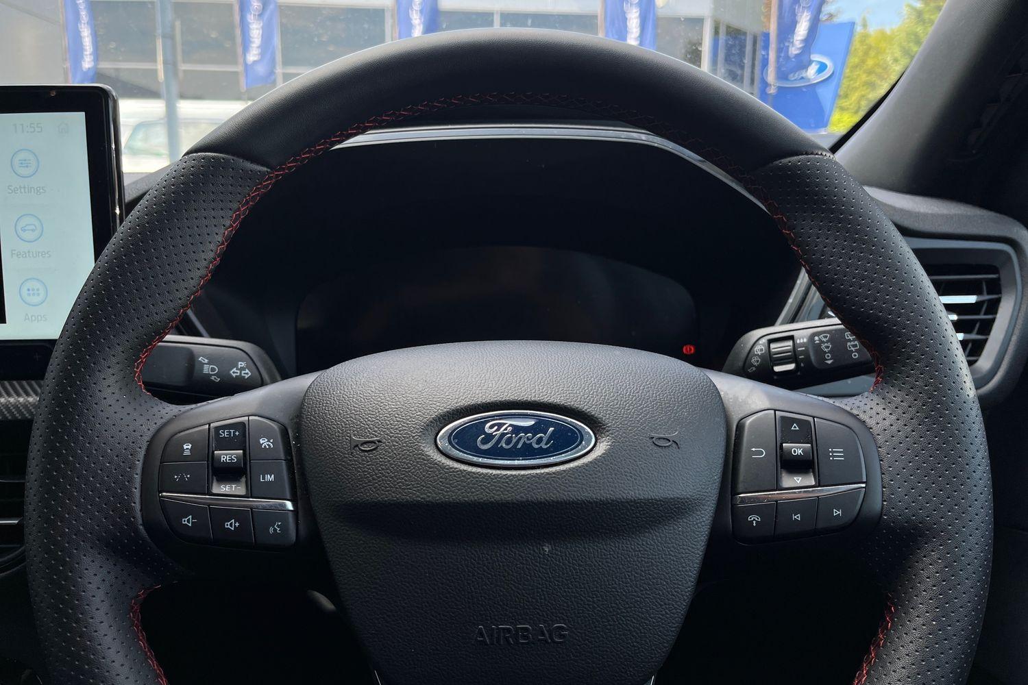 Ford KUGA Photo 11