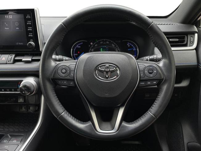 TOYOTA Rav4 Photo 11