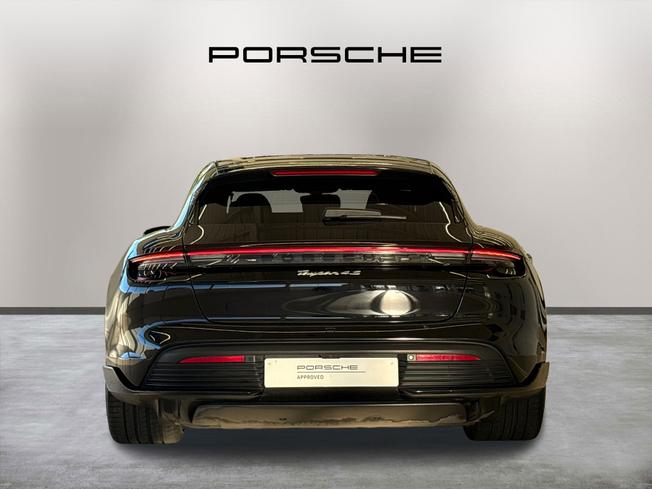 PORSCHE Taycan Photo 6