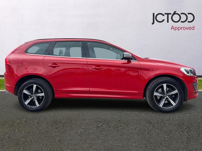 VOLVO XC60 Photo 4