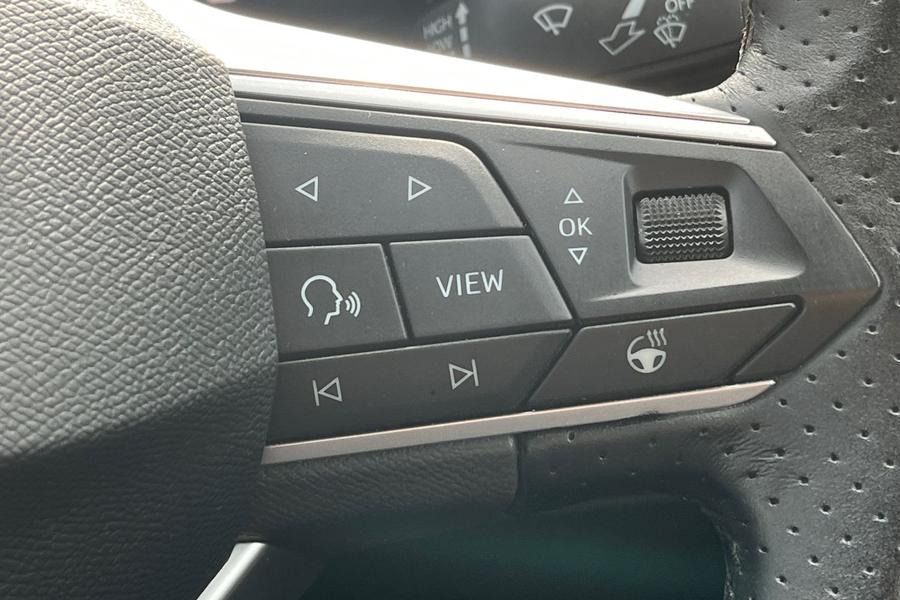SEAT LEON Photo autoimg-0cae014ad26cc41596260c8679a60454cb1b1334.jpg