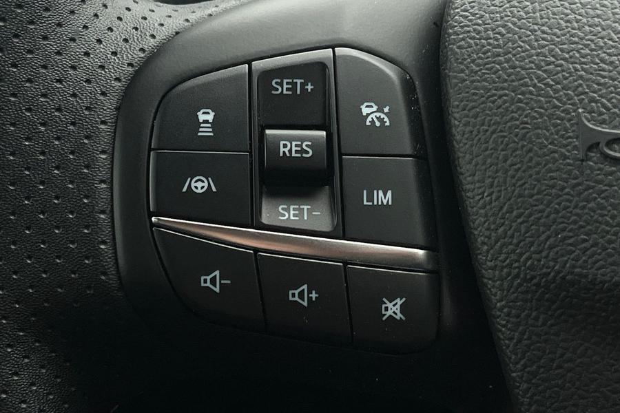 Ford FOCUS Photo autoimg-0cb5e95f4d76c4c474d4cdee56ac2145fa8b85ea.jpg