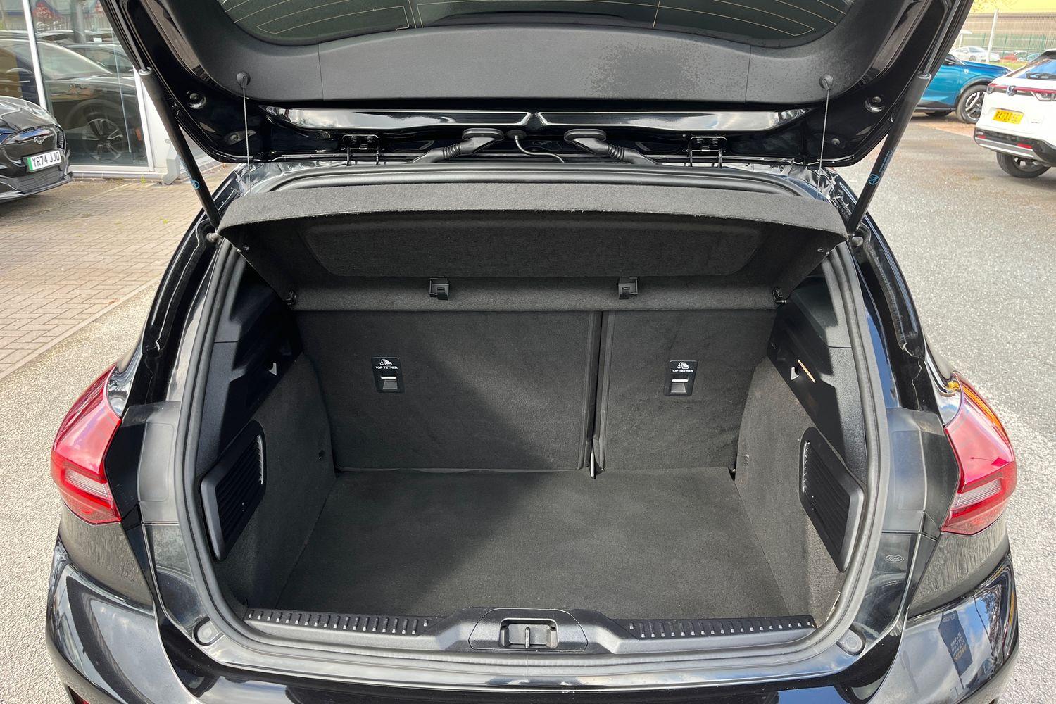 Ford FOCUS Photo 20