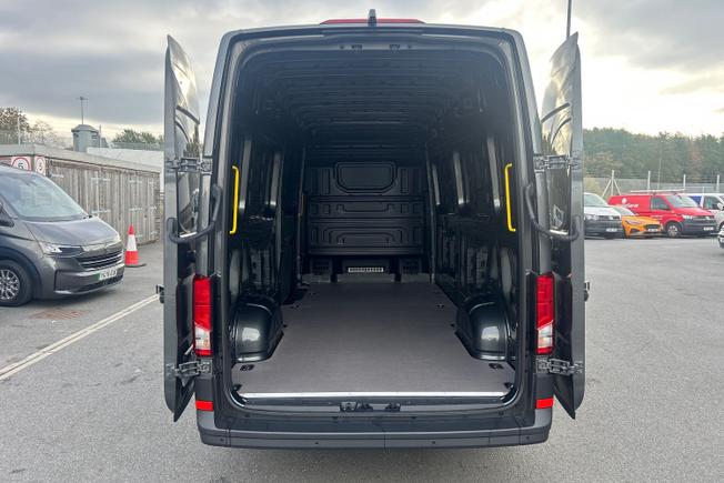 VOLKSWAGEN Crafter Photo 30