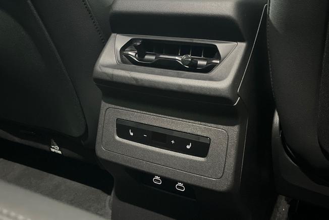 AUDI Q6 E-Tron Photo 27