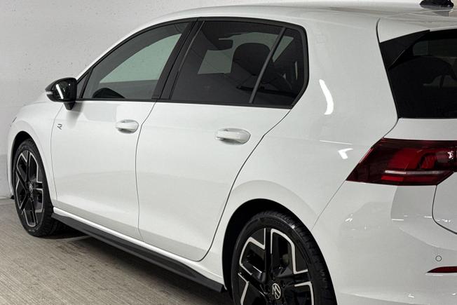 VOLKSWAGEN Golf Photo 26