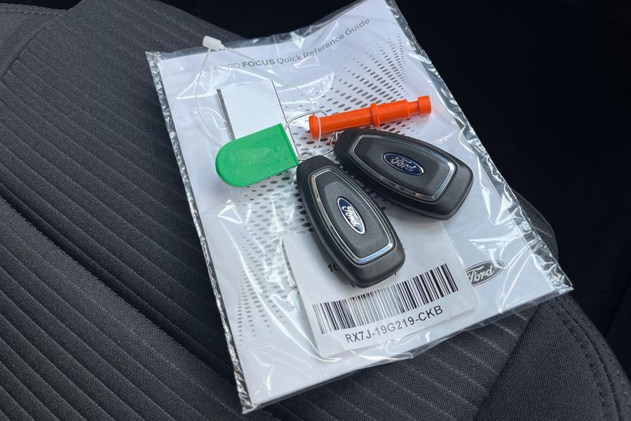 Ford Focus Photo autoimg-0cbfcbd854e838f0b854abd6c763a204d493ec5b.jpg