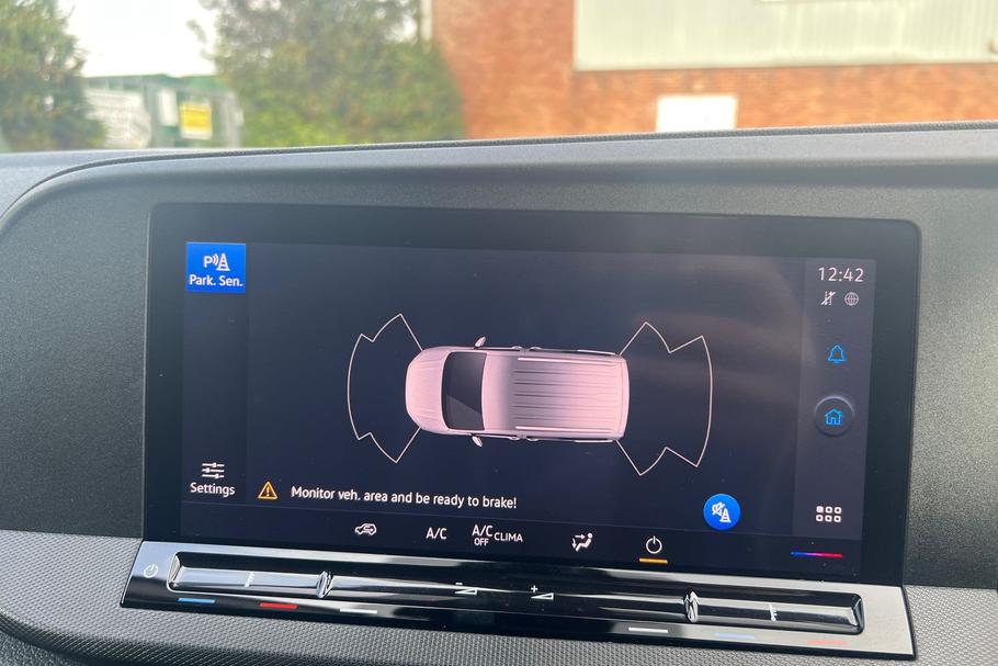 Used FORD TRANSIT CONNECT HS25CHD 36