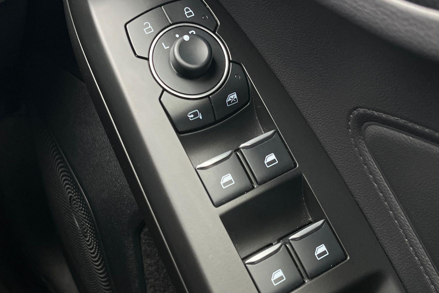 Ford Focus Photo 15