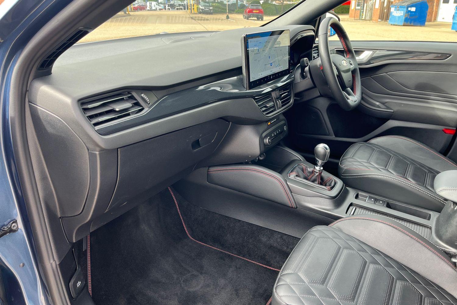 Ford Focus Photo 17