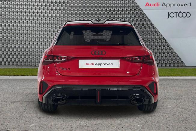 AUDI RS3 Photo 7