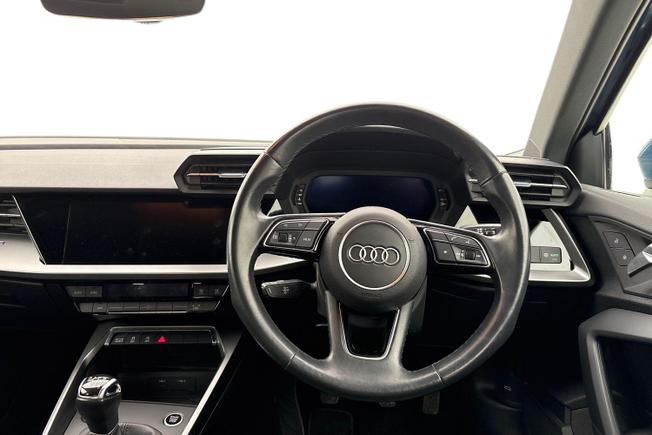 AUDI A3 Photo 11