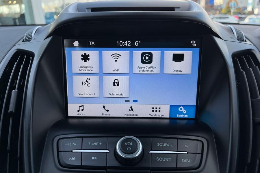 Ford KUGA Photo autoimg-0cd2a8ac6c5c04c8c31e9aded64a4dd8176306da.jpg