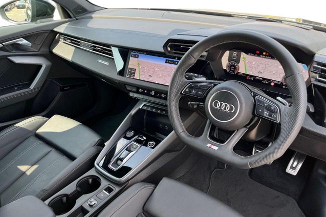 AUDI A3 Photo 6